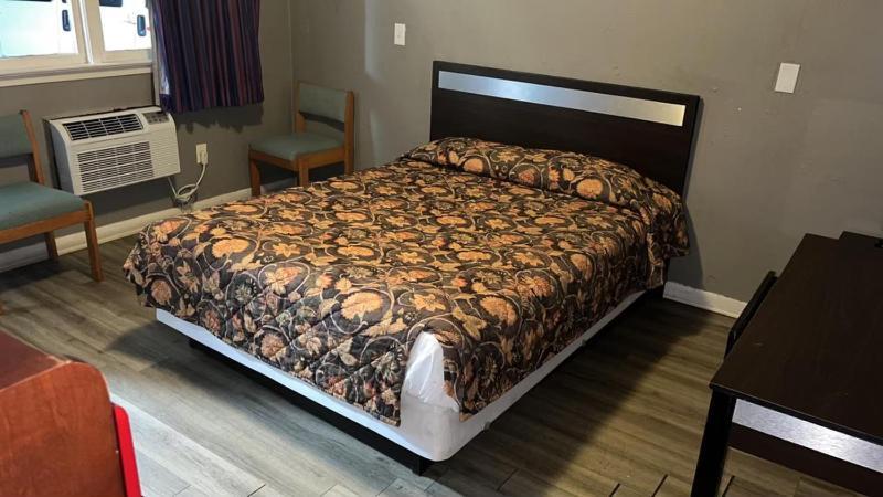 Maple Shade Bel Air Motor Lodge מראה חיצוני תמונה